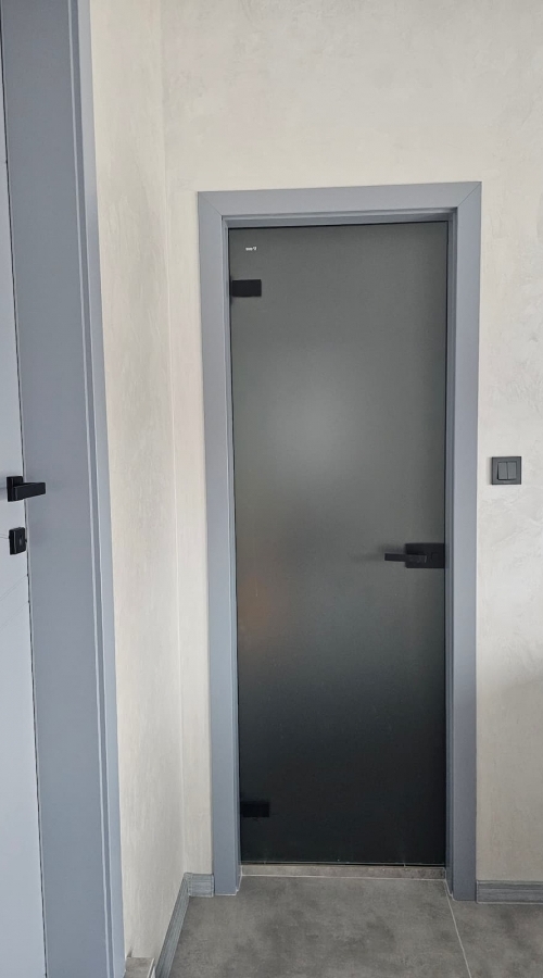 door 207