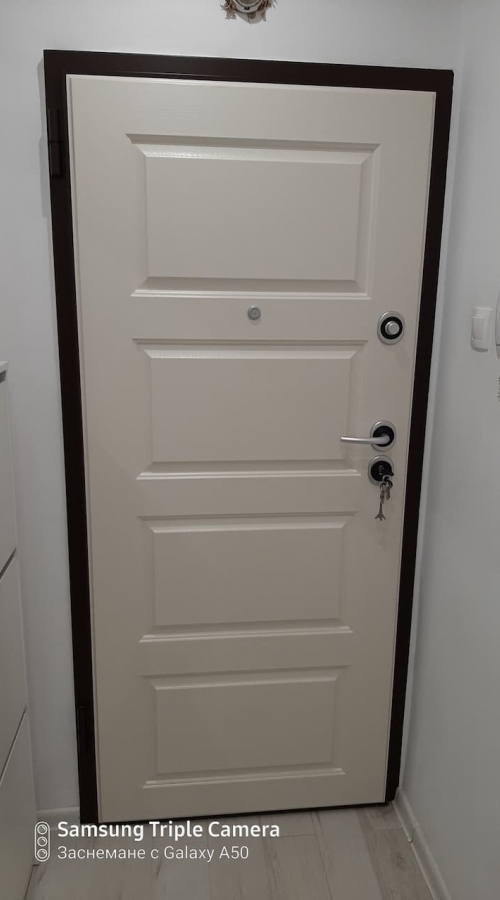 door 87